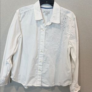 Free Assembly White Embroidered Long-Sleeve Button-Down Shirt for Women